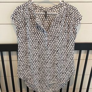 Black and white print dress blouse